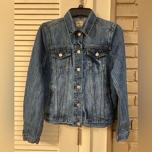 GAP Medium Blue Denim Trucker Jacket - Women
